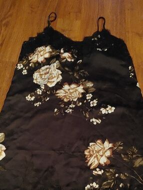 Black Floral Satiny Nightie Sz Dynamite Sz P/S